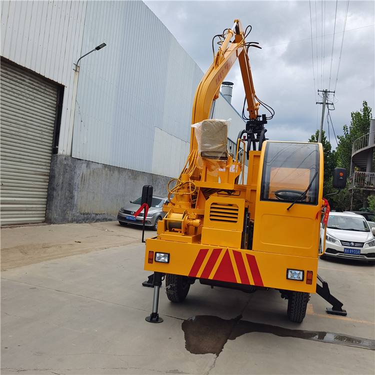 济宁供应 8吨四不像车载抓木器与泡沫造粒机——林业与回收行业的得力助手